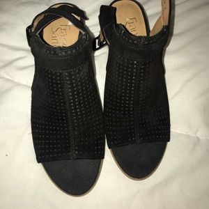 Cute black heels